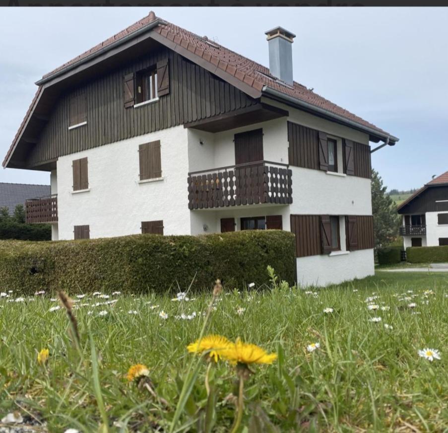 Apartamento Le Chamois Mont D'Or Métabief Exterior foto